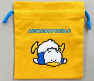 バッグ　あひるのペックル サガラ刺繍巾着 「レトロ サンリオキャラクターズ 第5弾」