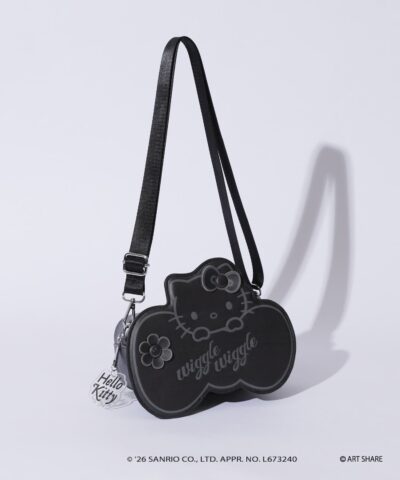 サンリオキャラクターズ ❘ wiggle wiggle ❘ CIAOPANIC TYPY ダイカットショルダーBAG
